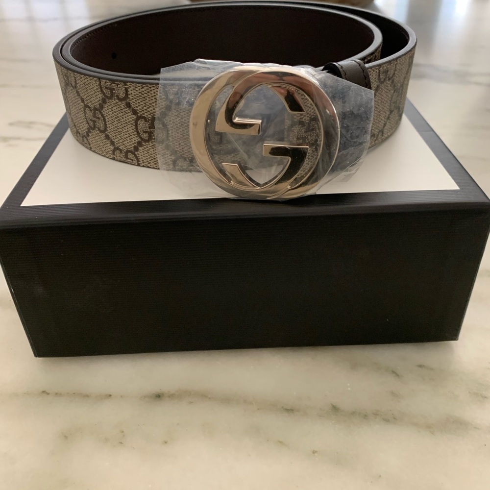 - SOLD - Brand New/Never Worn 100% Auth Gucci Supreme Monogram Belt size 90.